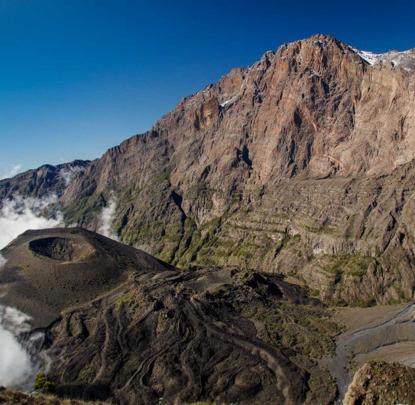 mt-meru-1389